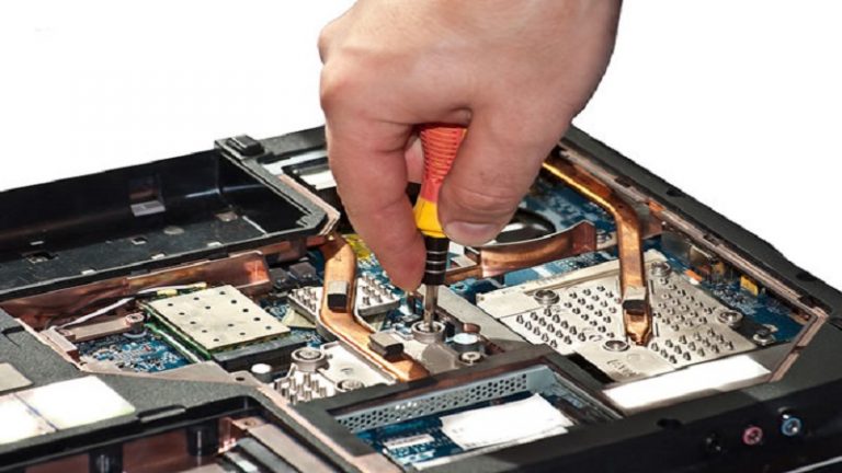 hire a professional laptop repair service