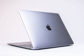 MacBook Air & Pro